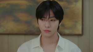 Sold Out on You: 1×3